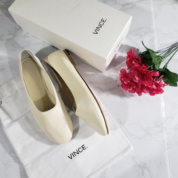 Vince Shoes - Vince Maxwell ballet flats white cream Size 9.5